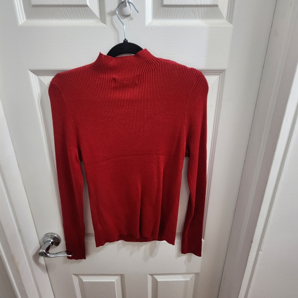 Sweater - Picture 2 of 2